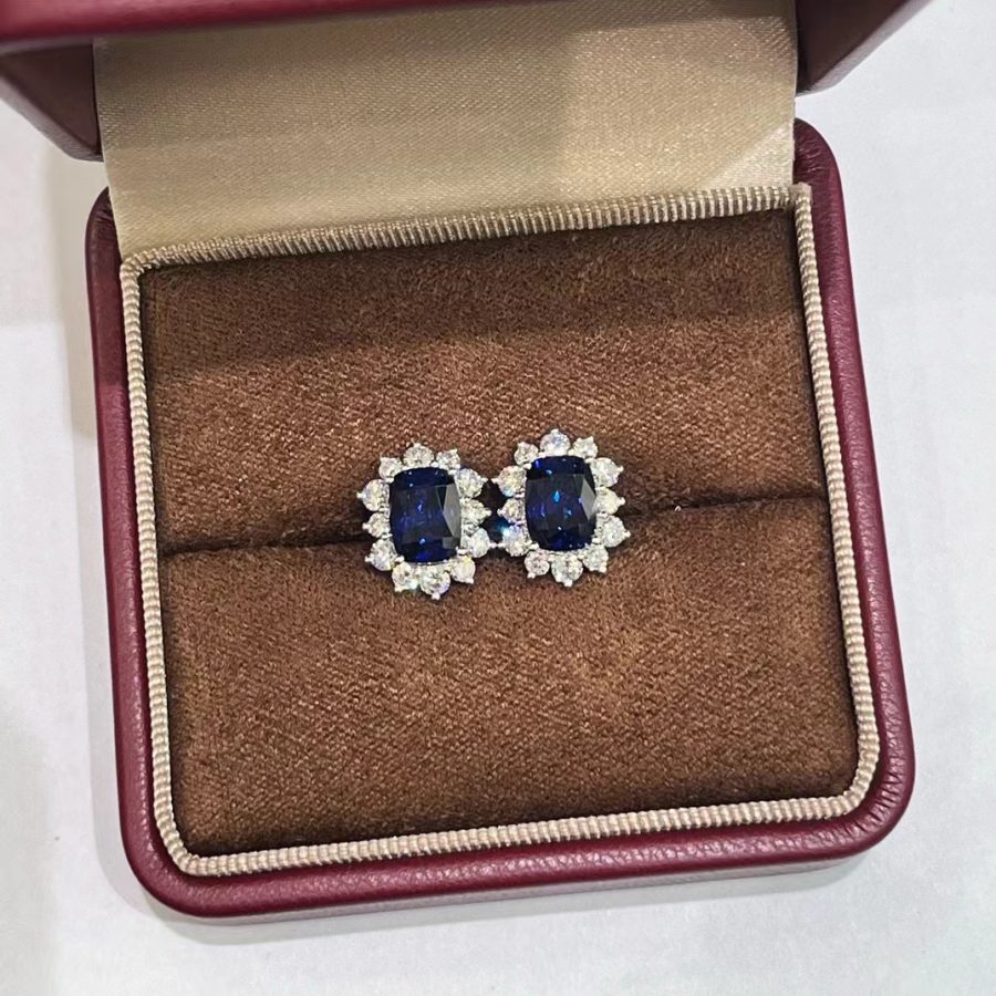 PT950 Cultivated Sapphire Earrings - Image 5