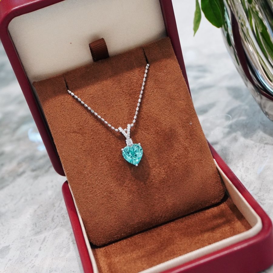 PT950 lab-grown gemstone pendant - Image 5