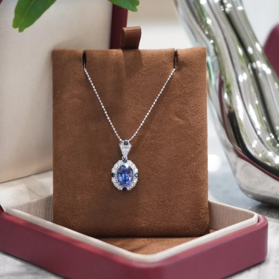 PT950 lab-grown sapphires
