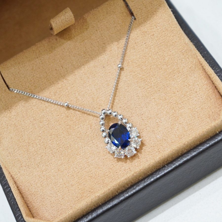 18k gold cultured sapphire pendant - Image 4