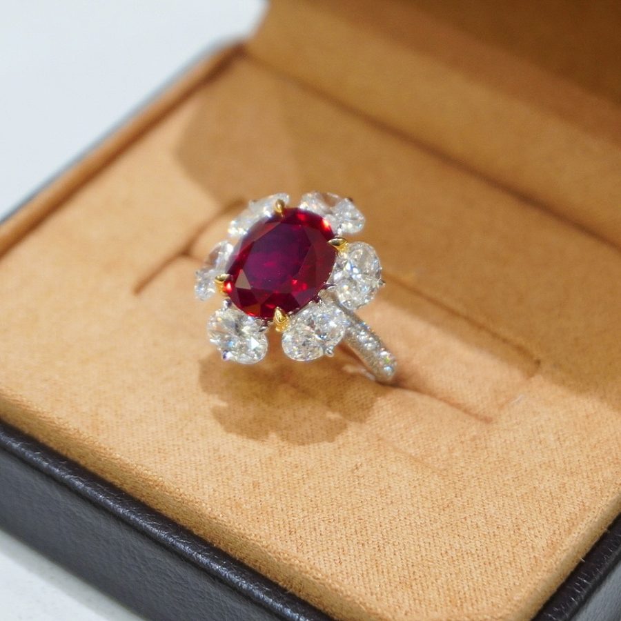 18k gold nurtured ruby ring