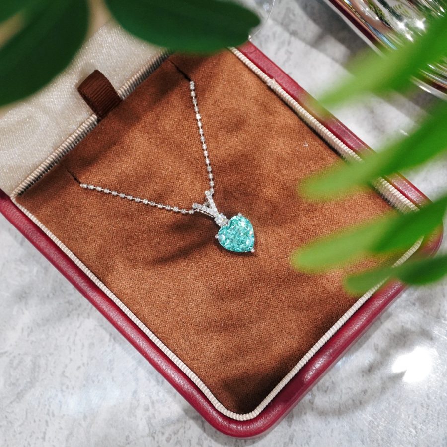 PT950 lab-grown gemstone pendant - Image 4