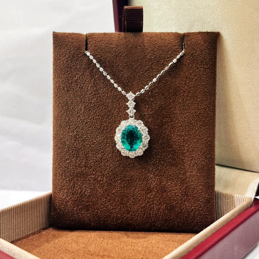 PT950 cultivates emeralds