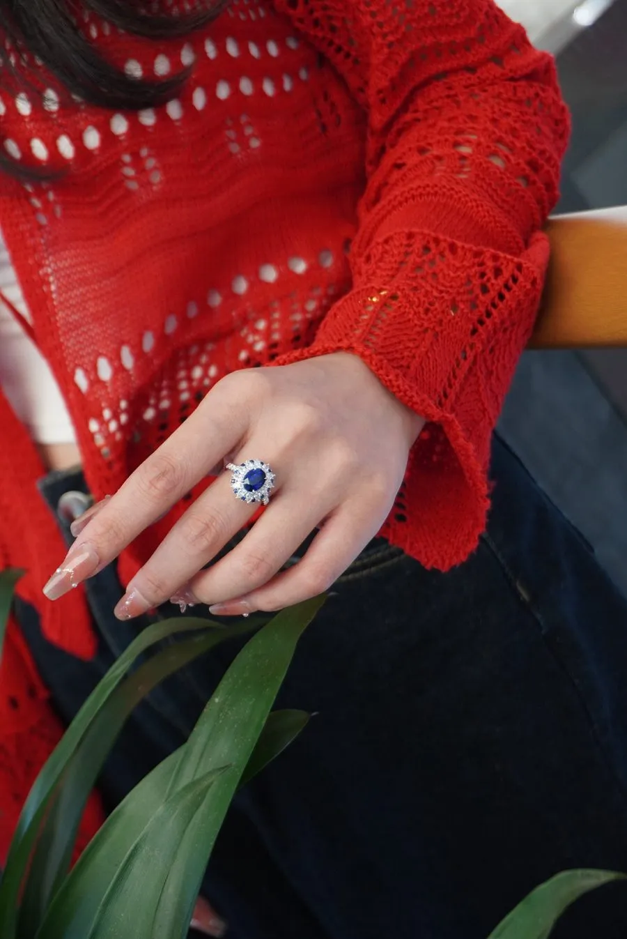 18k gold lab-grown sapphire ring - Image 2