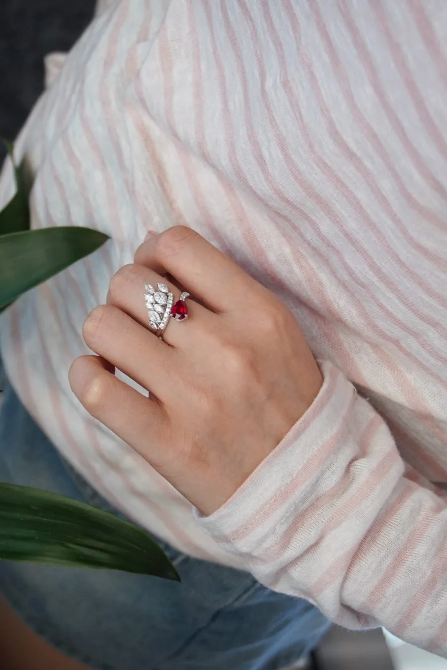 18k gold nurtured ruby ring - Image 3