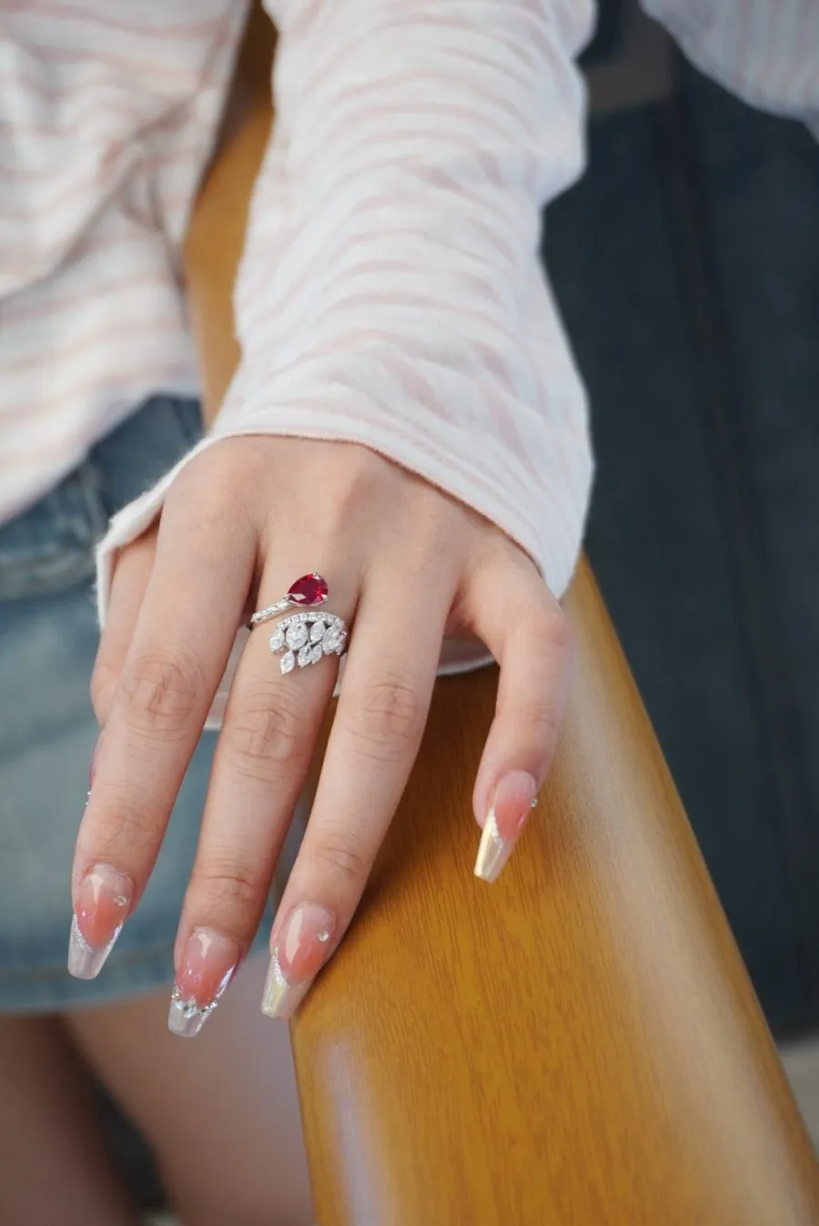 18k gold nurtured ruby ring - Image 2