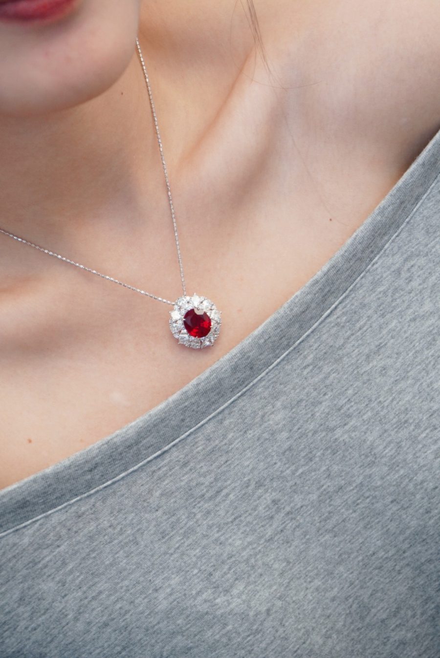18k gold nurtured ruby ring pendant for two wearers - Image 2