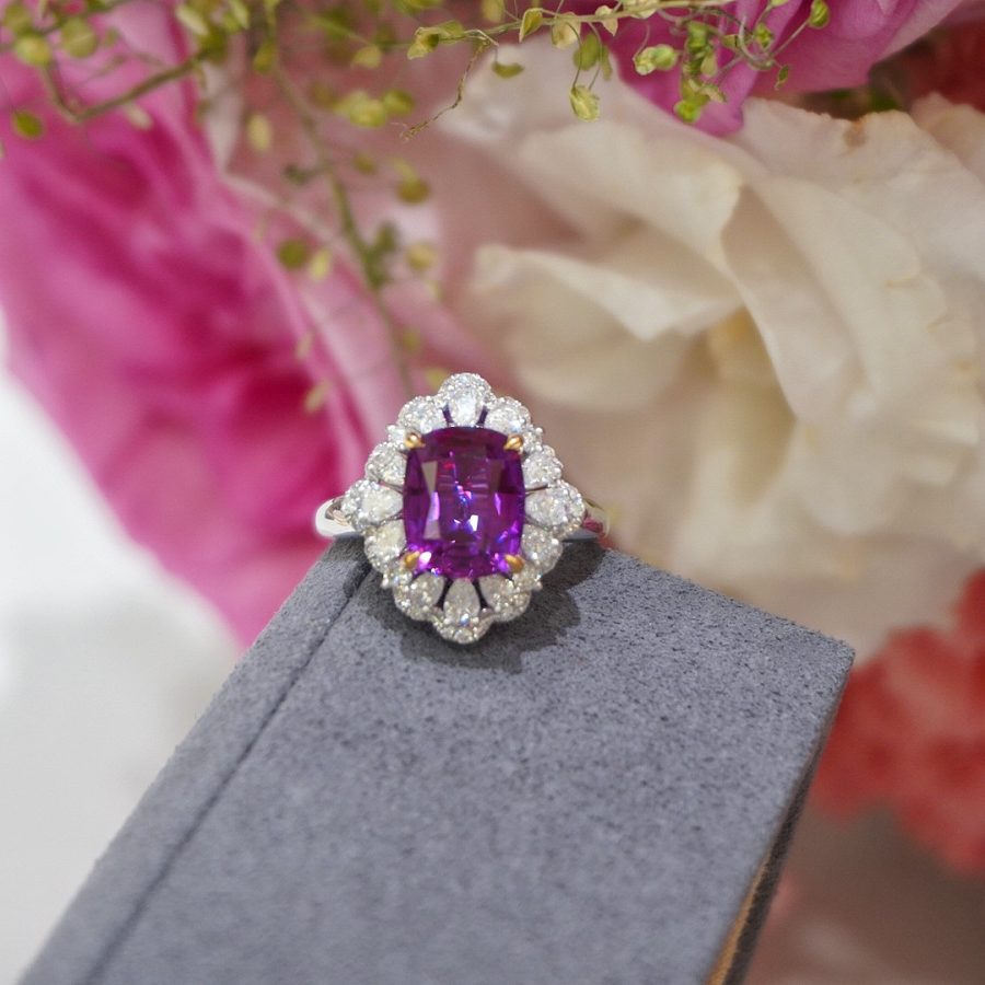 18k gold lab-grown purple sapphire