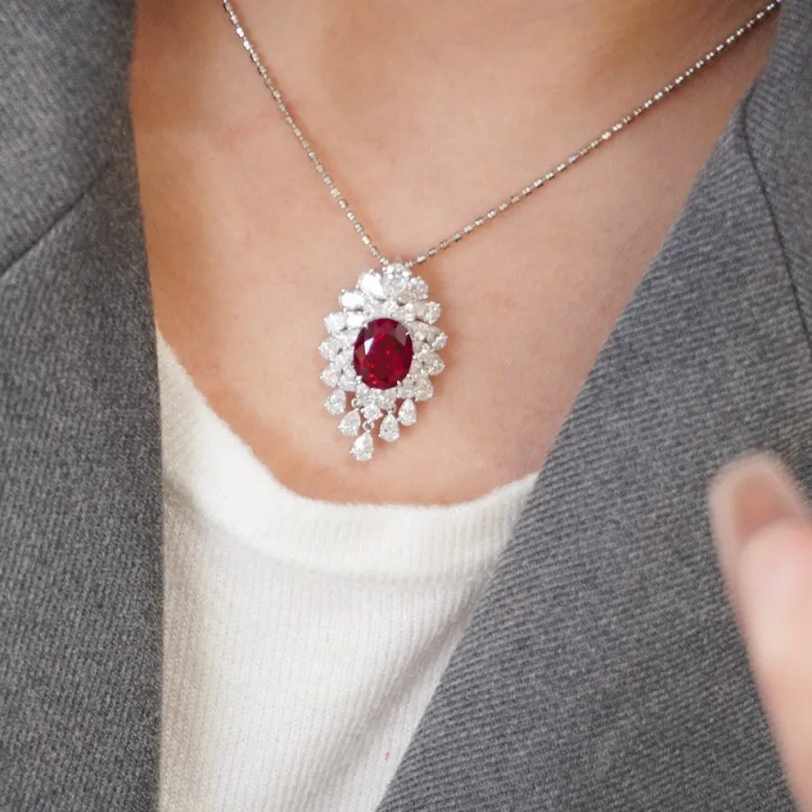 18k gold lab-grown ruby pendant
