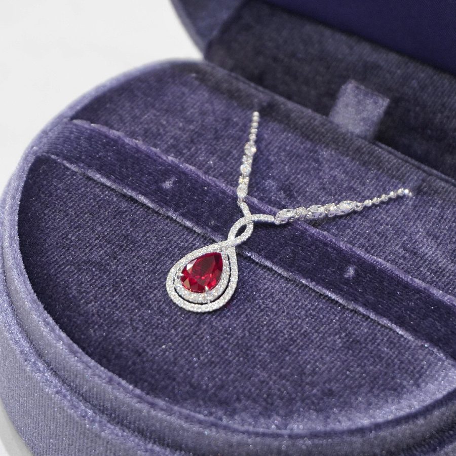 18k gold lab-grown ruby necklace - Image 3